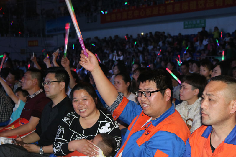 4000人同聚大型盛典，湖北奥星保健饮品有限公司二十周年庆典圆满落幕！